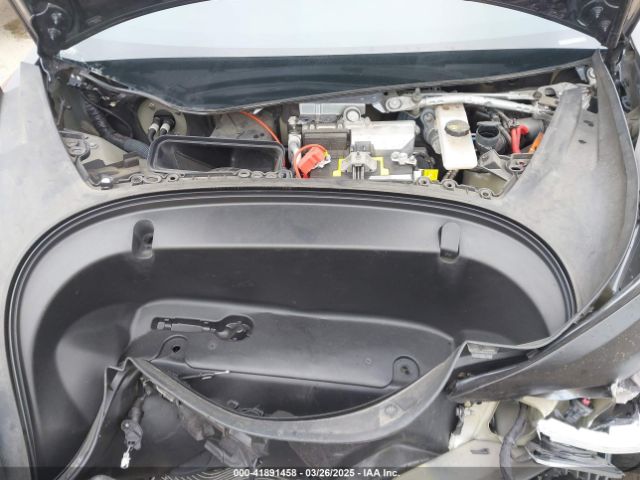 5YJ3E1EA8KF538083 Tesla Model 3 Long Range/mid Range/standard Range/standard Range Plus