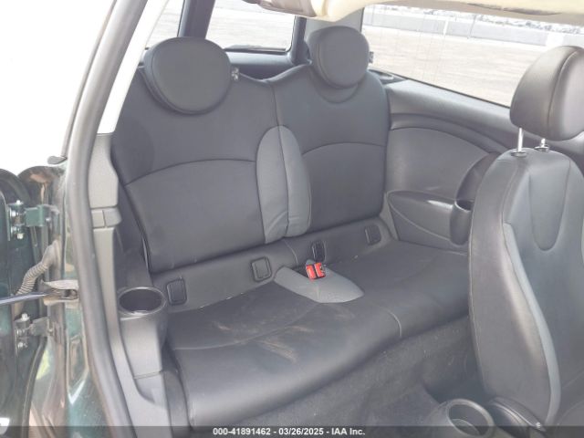 2009 MINI COOPER CLUBMAN WMWML335X9TX36146 Photo 7