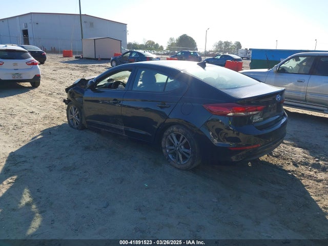 5NPD84LF1HH013520 Hyundai ELANTRA SE
