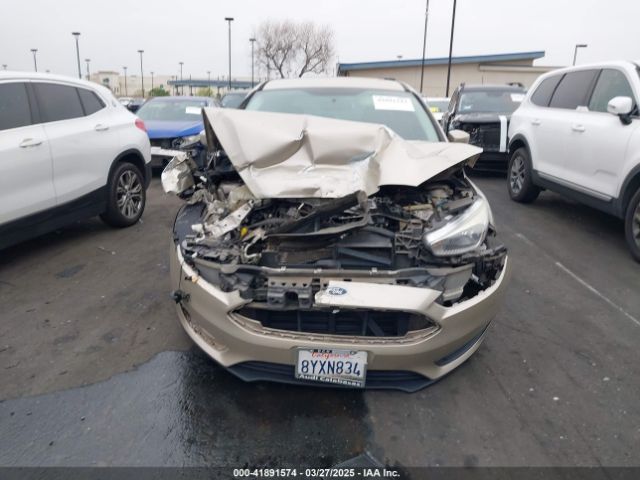 1FADP3K29JL249531 Ford FOCUS SE