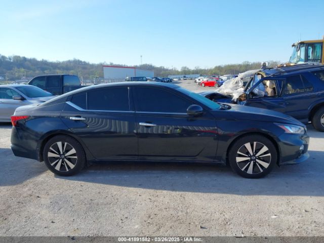 1N4BL4EV3MN384611 Nissan Altima Sl Fwd