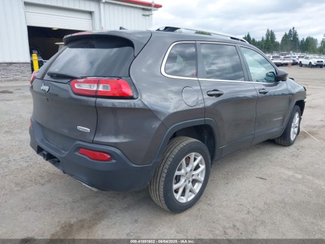 1C4PJLLX7JD556922 Jeep Cherokee Latitude Plus Fwd