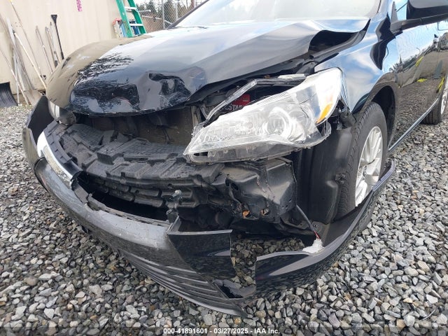 4T1BF1FKXHU622854 Toyota 2ar-fe