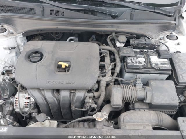 3KPF24AD2ME345167 KIA FORTE FE