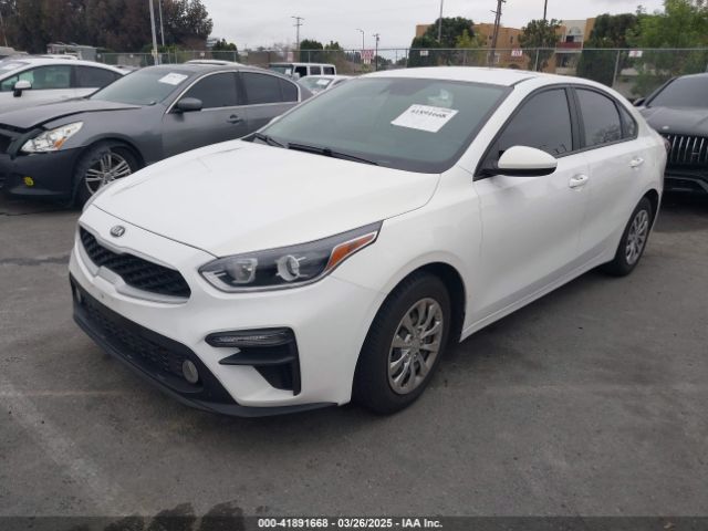 3KPF24AD2ME345167 KIA FORTE FE