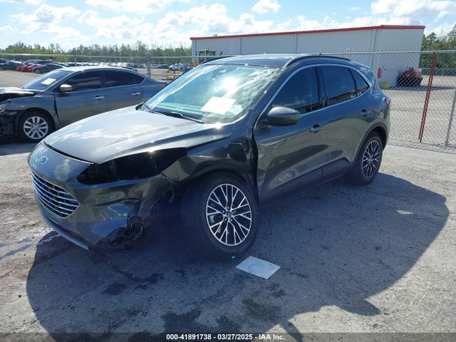 1FMCU0LZXNUB94916 Ford Escape Titanium Plug-in Hybrid