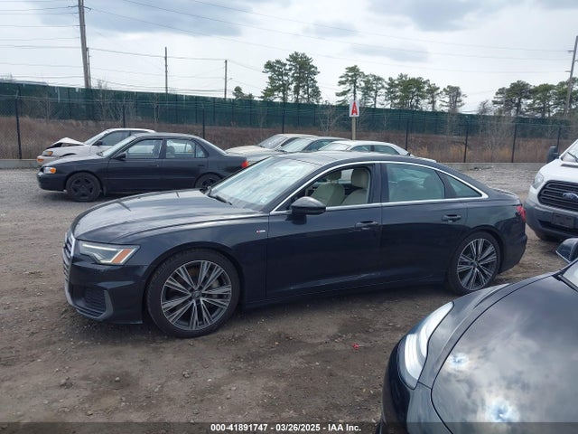 WAUL2AF27KN100735 Audi A6 55 Premium