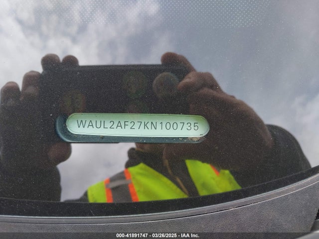 WAUL2AF27KN100735 Audi A6 55 Premium