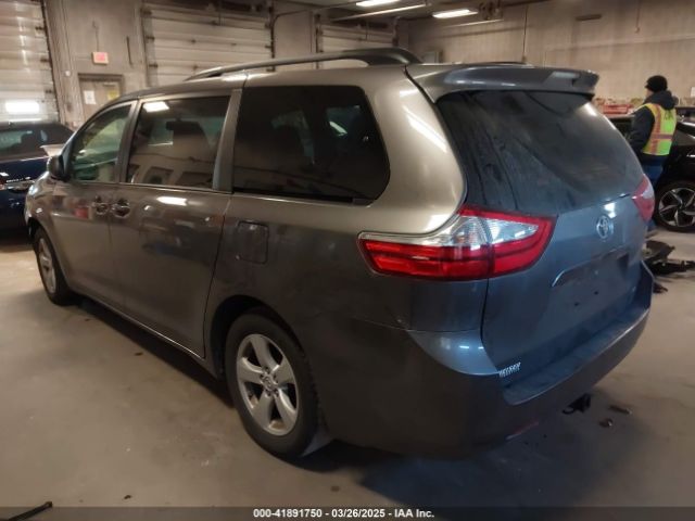 5TDKK3DC6FS652281 Toyota Sienna Le 8 Passenger