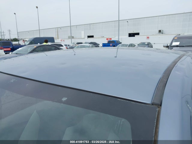 JTDEPRAE9LJ115291 Toyota COROLLA LE