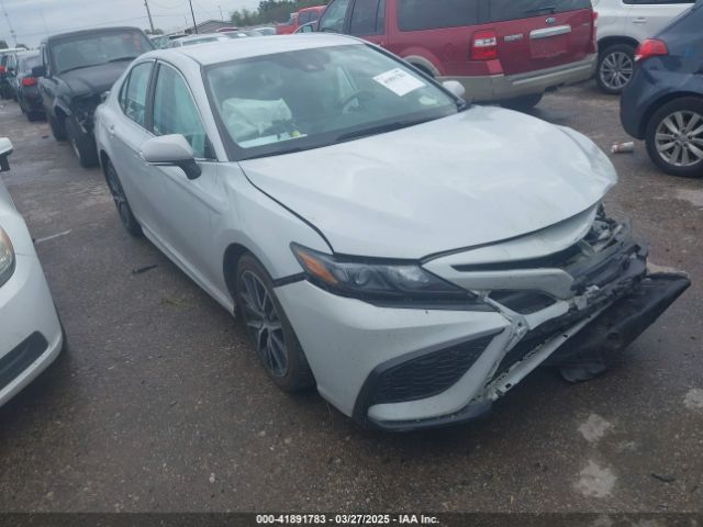 2022 TOYOTA CAMRY 4T1G11AK2NU039735