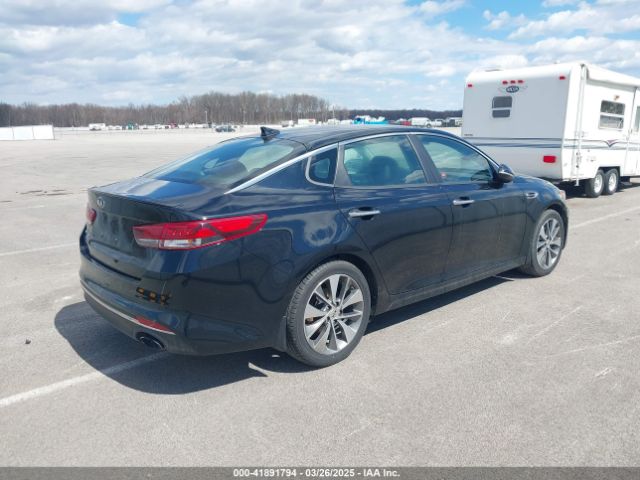 5XXGT4L31JG256487 KIA Optima S
