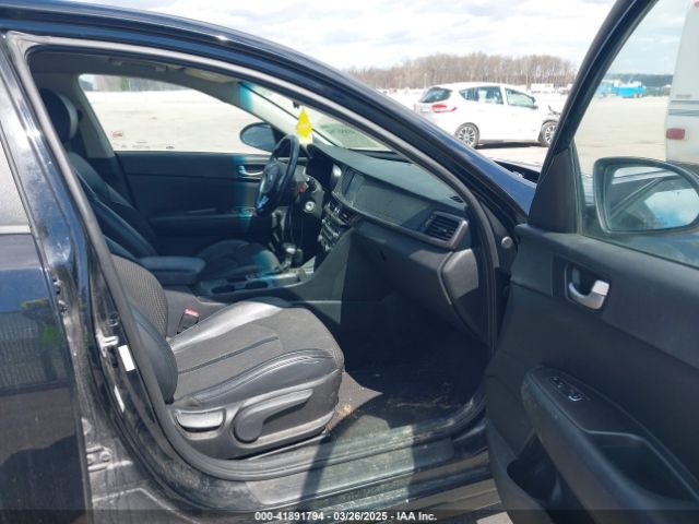 5XXGT4L31JG256487 KIA Optima S
