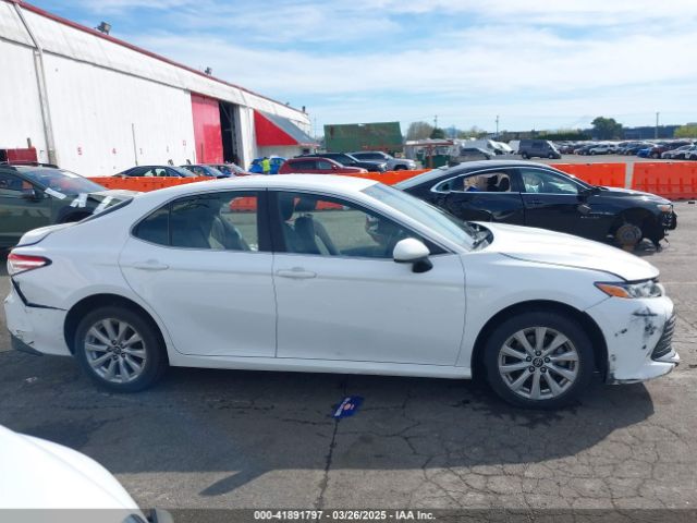 4T1B11HKXJU615467 Toyota CAMRY LE