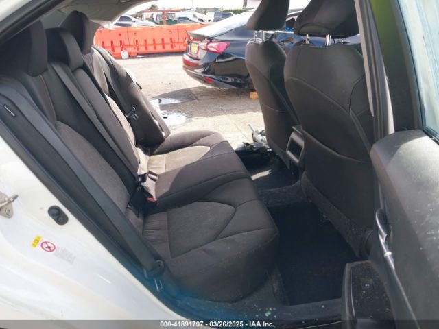 4T1B11HKXJU615467 Toyota CAMRY LE