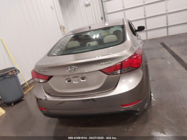 5NPDH4AE7FH559066 Hyundai ELANTRA SE