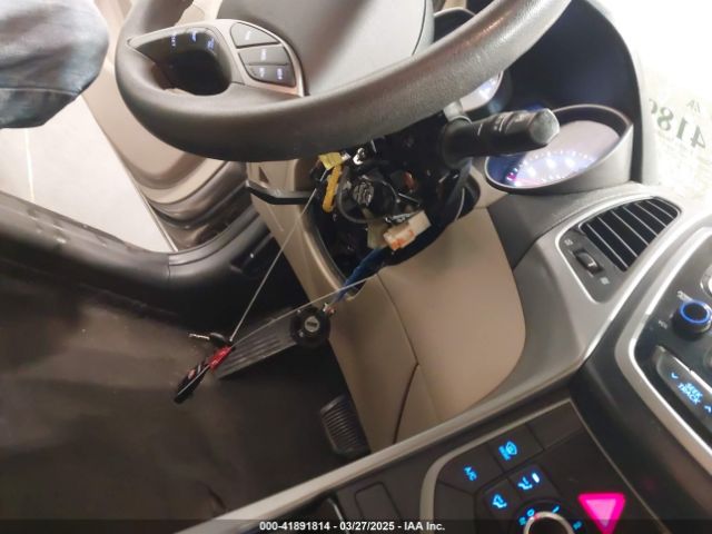 5NPDH4AE7FH559066 Hyundai ELANTRA SE