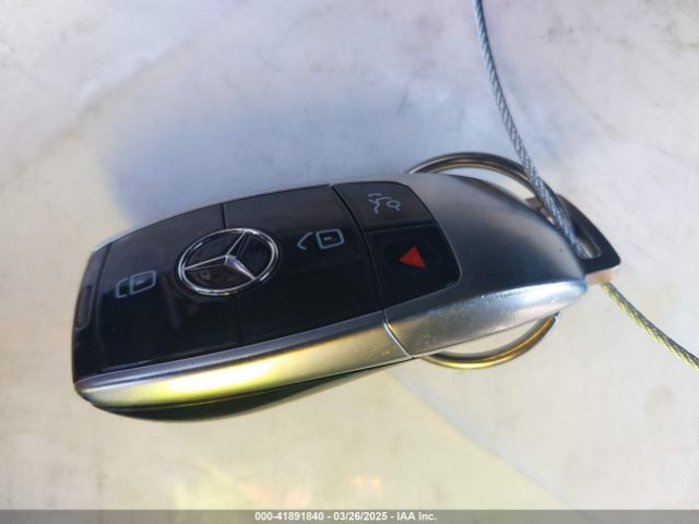 WDDZF4JB1KA686212 Mercedes-Benz E 300
