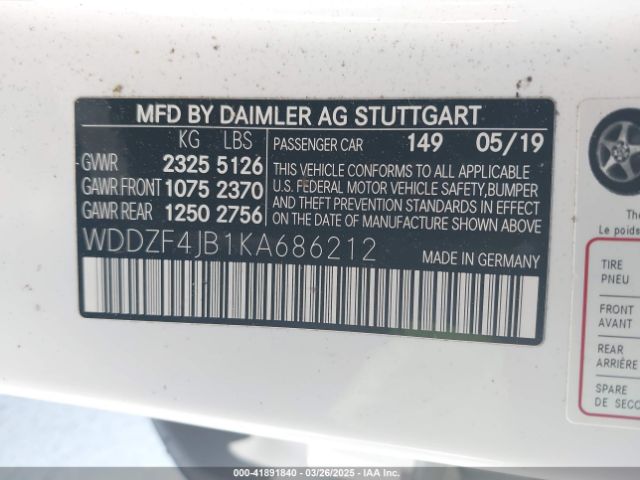 WDDZF4JB1KA686212 Mercedes-Benz E 300