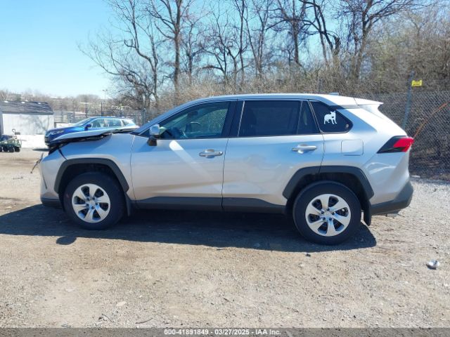 2T3G1RFV0PC325984 Toyota RAV4 LE