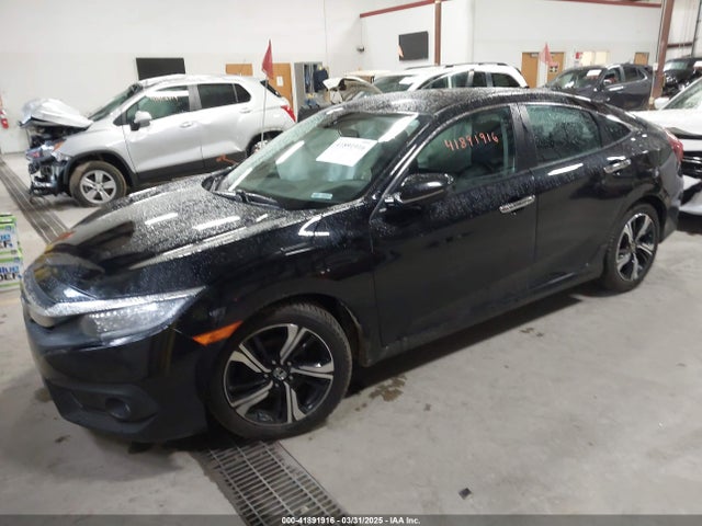 19XFC1F9XHE031496 Honda Civic Touring