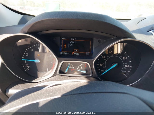 1FMCU0GD4HUC18307 Ford ESCAPE SE