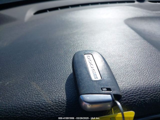 2C3CDZAG7GH102259 Dodge Challenger Sxt