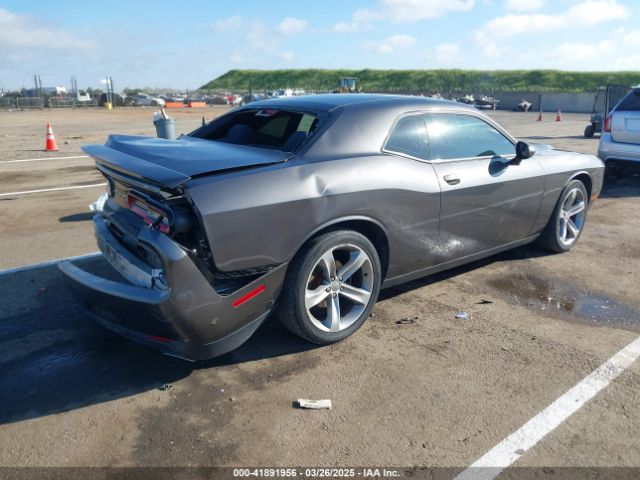 2C3CDZAG7GH102259 Dodge Challenger Sxt
