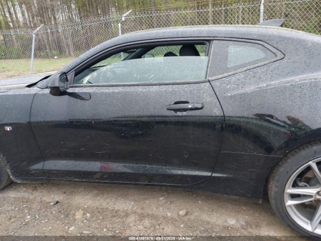 1G1FB1RX0M0137769 Chevrolet Camaro Rwd  1lt