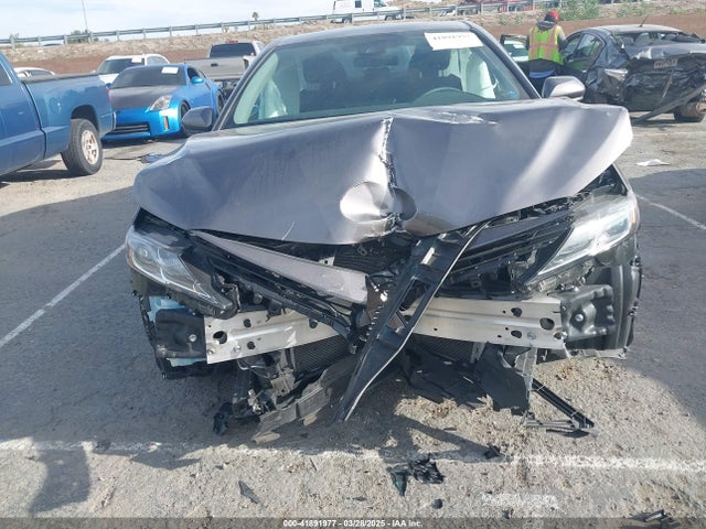 4T1C11AK3PU183912 Toyota CAMRY LE