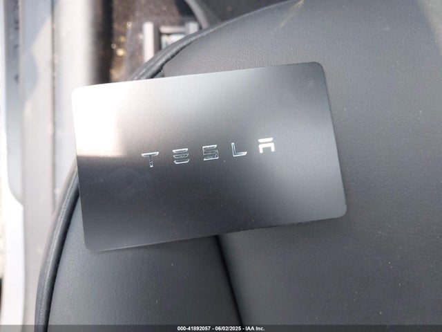 2024 TESLA MODEL Y 7SAYGDED2RA320291 Photo 10
