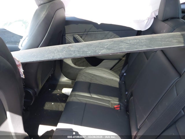 2024 TESLA MODEL Y 7SAYGDED2RA320291 Photo 7