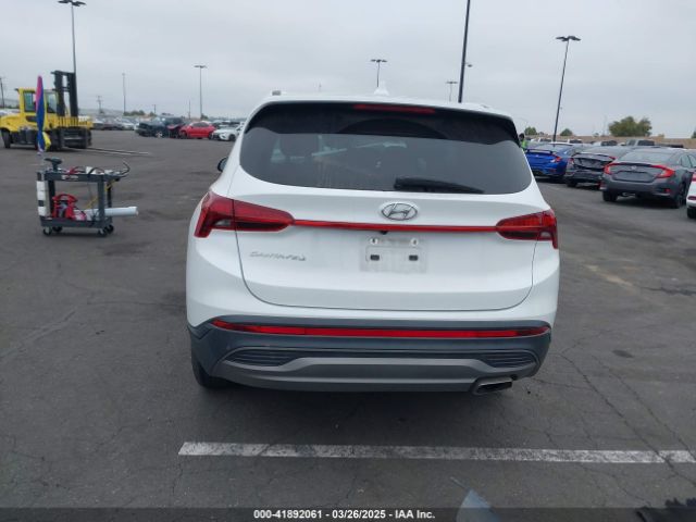 5NMS14AJ8NH443864 Hyundai Santa Fe Se