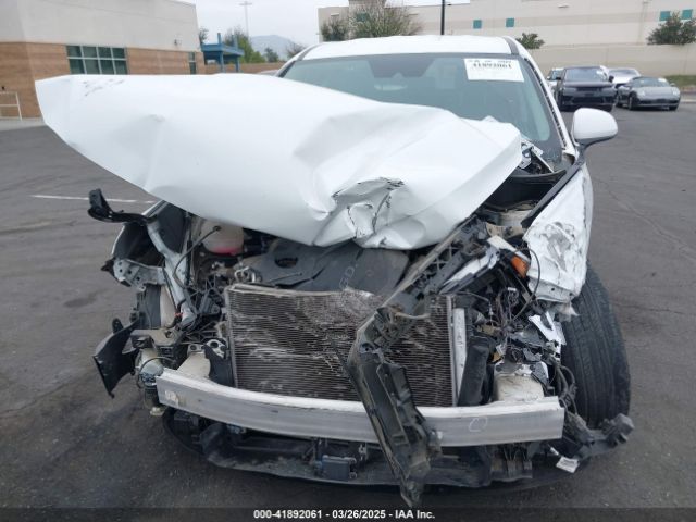 5NMS14AJ8NH443864 Hyundai Santa Fe Se