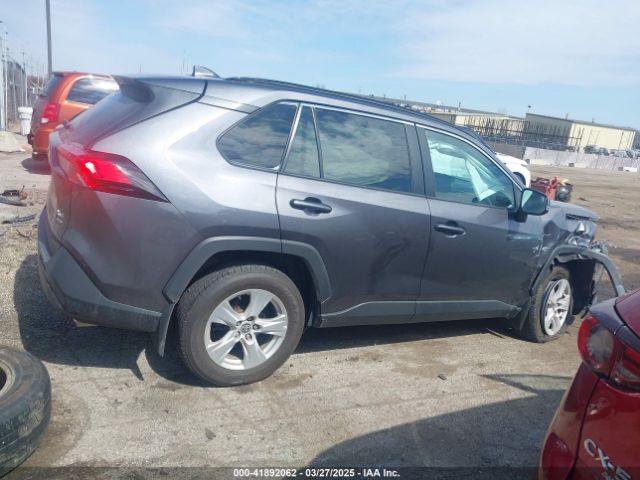 2T3P1RFV0MC247783 Toyota Rav4 Xle