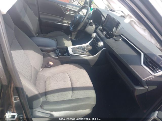 2T3P1RFV0MC247783 Toyota Rav4 Xle