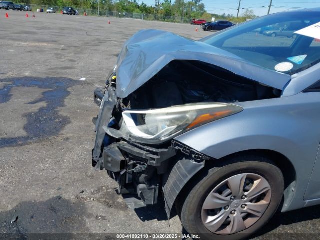 5NPDH4AE2GH686342 Hyundai ELANTRA SE
