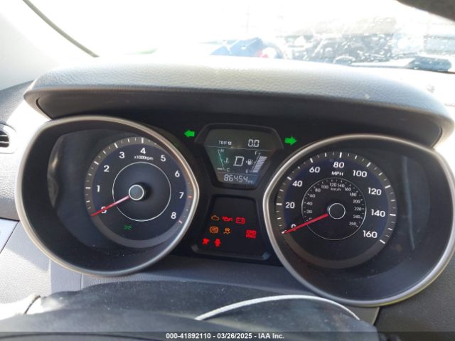5NPDH4AE2GH686342 Hyundai ELANTRA SE