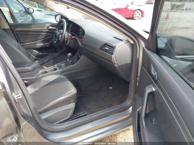 3VWE57BU9KM078130 Volkswagen Jetta 1.4t Sel