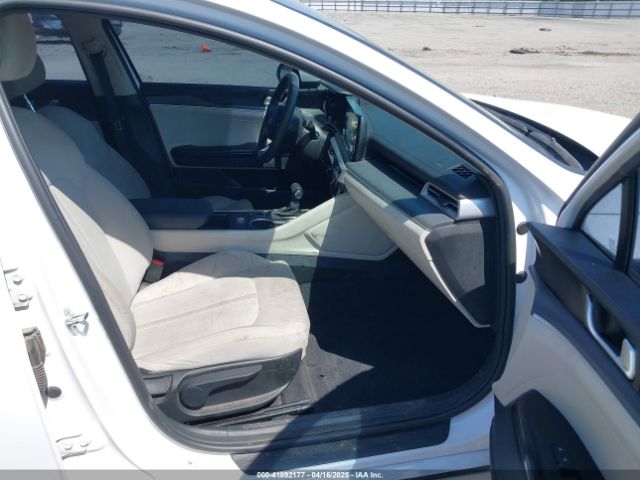 5XXG14J28MG017779 KIA K5 LXS
