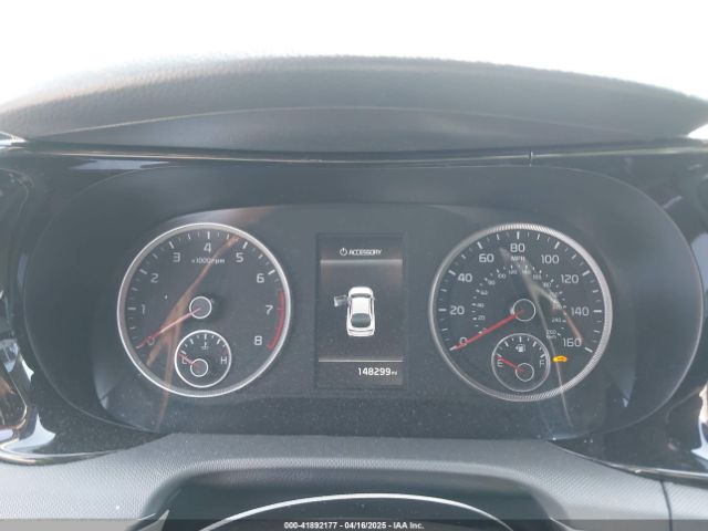 5XXG14J28MG017779 KIA K5 LXS