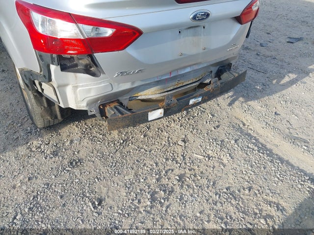 1FADP3F2XEL203206 Ford FOCUS SE