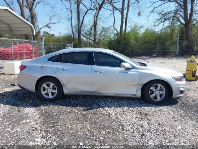 1G1ZD5ST9NF142666 Chevrolet Malibu Fwd Lt