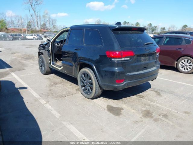 1C4RJEAG2HC880691 Jeep Grand Cherokee Altitude 4x2