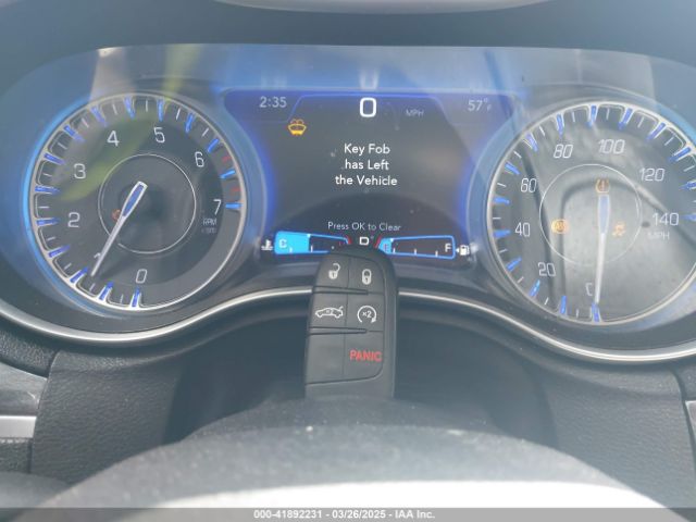 2022 CHRYSLER 300 2C3CCADG8NH134439 Photo 10