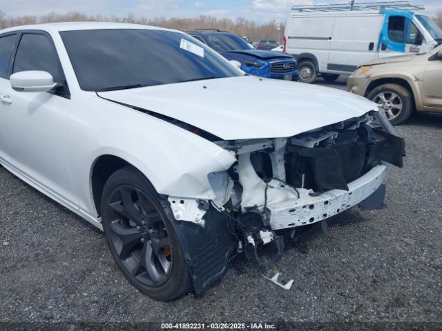 2022 CHRYSLER 300 2C3CCADG8NH134439 Photo 5