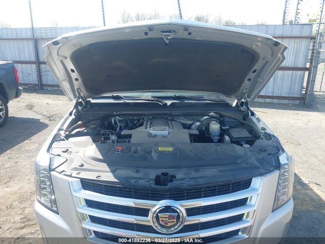 2015 CADILLAC ESCALADE 1GYS4BKJ9FR173738 Photo 9