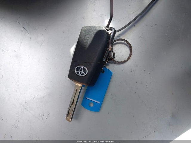 4T1G11AK6MU581144 Toyota CAMRY SE