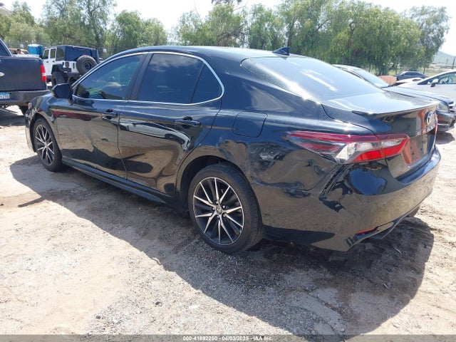 4T1G11AK6MU581144 Toyota CAMRY SE