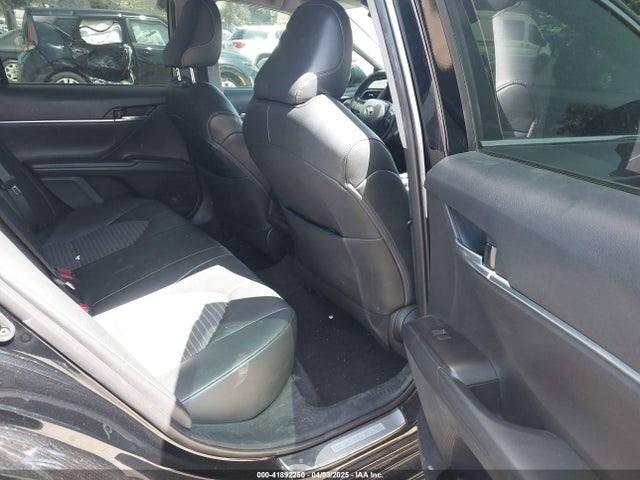 4T1G11AK6MU581144 Toyota CAMRY SE